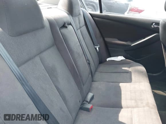 ✅ 2011 Nissan Altima Hybrid • VIN: 1N4CL2AP0BC184763 • Lot: 42333923. Listed on IAAI with 122,308 mi. Free auction sales archive from the USA and detailed vehicle history report at DreamBid. Image 8.