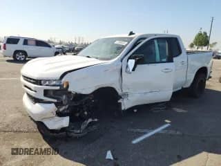 2021 Chevrolet Silverado 1500 RST with VIN 1GCPWDED5MZ453404, listed as a Copart auction lot 72098825 with 71,312 mi miles and Salvage title. Bid and sale history available at DreamBid. Image 1.