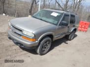 ✅ 2004 Chevrolet Blazer LS • VIN: 1GNDT13X04K164924 • Lot: 41803471. Wystawiony na IAAI z przebiegiem 166 708 mil. Bezpłatny archiwum sprzedaży aukcyjnych z USA i szczegółowy raport historii pojazdu na DreamBid. Zdjęcie 17.