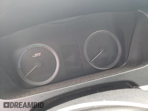 ✅ 2016 Hyundai Sonata • VIN: KMHE14L26GA031518 • Лот: 82179763. Опубликован ранее на Copart с пробегом Не указан. Бесплатный доступ к архиву аукционных продаж из США и подробный отчёт об истории автомобиля на DreamBid. Изображение 9.