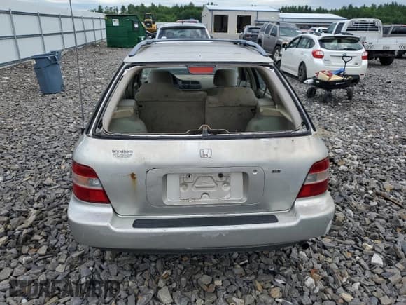 ✅ 1996 Honda Accord EX • VIN: 1HGCE189XTA005729 • Lot: 59735764. Listed on Copart with 78,800 mi. Free auction sales archive from the USA and detailed vehicle history report at DreamBid. Image 6.