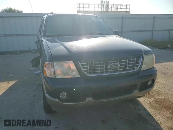 ✅ 2004 Ford Explorer Eddie Bauer • VIN: 1FMZU74W44UB78040 • Лот: 84029215. Опубликован ранее на Copart с пробегом 197 729 миль. Бесплатный доступ к архиву аукционных продаж из США и подробный отчёт об истории автомобиля на DreamBid. Изображение 14.