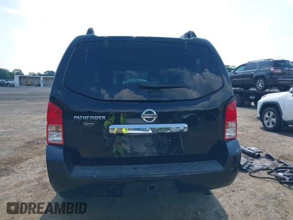 ✅ 2012 Nissan Pathfinder Silver Edition • VIN: 5N1AR1NB7CC609367 • Lot: 42980735. Listed on IAAI with 219,858 mi. Free auction sales archive from the USA and detailed vehicle history report at DreamBid. Image 17.