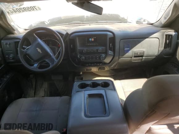 ✅ 2017 Chevrolet Silverado 2500HD Work Truck • VIN: 1GC2KUEG3HZ217680 • Lot: 70592044. Wystawiony na Copart z przebiegiem 303 506 mil. Bezpłatny archiwum sprzedaży aukcyjnych z USA i szczegółowy raport historii pojazdu na DreamBid. Zdjęcie 8.