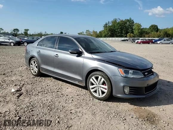 ✅ 2012 Volkswagen Jetta PZEV • VIN: 3VW5A7AJ6CM023462 • Lot: 80826975. Listed on Copart with 112,544 mi. Free auction sales archive from the USA and detailed vehicle history report at DreamBid. Image 13.