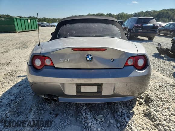 ✅ 2005 BMW Z4 3.0i • VIN: 4USBT53515LU09189 • Lot: 84481445. Listed on Copart with 204,573 mi. Free auction sales archive from the USA and detailed vehicle history report at DreamBid. Image 6.