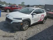 ✅ 2023 Hyundai Kona SE • VIN: KM8K22AB1PU025907 • Лот: 65984614. Опубликован ранее на Copart с пробегом 20 927 миль. Бесплатный доступ к архиву аукционных продаж из США и подробный отчёт об истории автомобиля на DreamBid. Изображение 1.