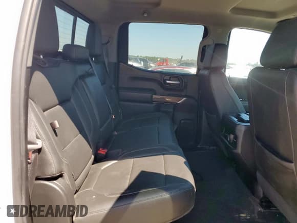 ✅ 2021 Chevrolet Silverado 1500 LT Trail Boss • VIN: 1GCPYFEL8MZ315384 • Lot: 71369185. Wystawiony na Copart z przebiegiem 110 053 mil. Bezpłatny archiwum sprzedaży aukcyjnych z USA i szczegółowy raport historii pojazdu na DreamBid. Zdjęcie 10.