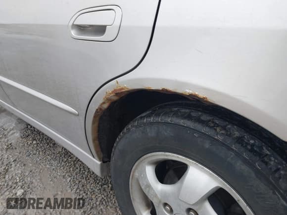 ✅ 1998 Honda Accord EX • VIN: 1HGCG5556WA207104 • Lot: 41444523. Listed on IAAI with 284,755 mi. Free auction sales archive from the USA and detailed vehicle history report at DreamBid. Image 12.