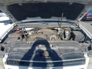 ✅ 2011 Chevrolet Suburban LT • VIN: 1GNSKJE30BR208994 • Lot: 43551916. Wystawiony na IAAI z przebiegiem 239 030 mil. Bezpłatny archiwum sprzedaży aukcyjnych z USA i szczegółowy raport historii pojazdu na DreamBid. Zdjęcie 10.