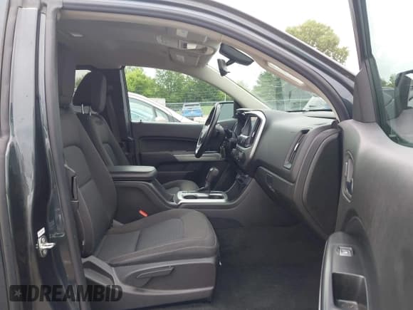 ✅ 2018 Chevrolet Colorado 2WD LT • VIN: 1GCHSCEA2J1136822 • Lot: 42847247. Listed on IAAI with 44,614 mi. Free auction sales archive from the USA and detailed vehicle history report at DreamBid. Image 5.