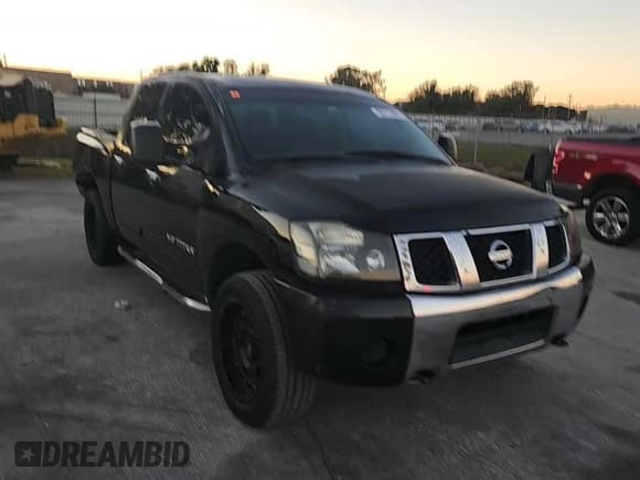 ✅ 2006 Nissan Titan SE • VIN: 1N6BA07A16N555309 • Лот: 90711865. Опубликован ранее на Copart с пробегом 201 260 миль. Бесплатный доступ к архиву аукционных продаж из США и подробный отчёт об истории автомобиля на DreamBid. Изображение 13.