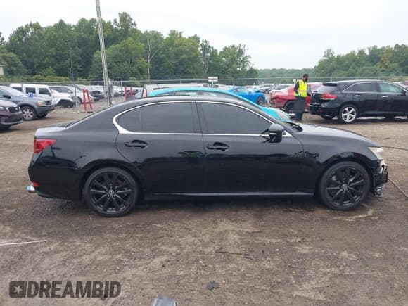 ✅ 2015 Lexus GS 350 • VIN: JTHBE1BL5FA008264 • Лот: 42836002. Опубликован ранее на IAAI с пробегом 130 387 миль. Бесплатный доступ к архиву аукционных продаж из США и подробный отчёт об истории автомобиля на DreamBid. Изображение 13.
