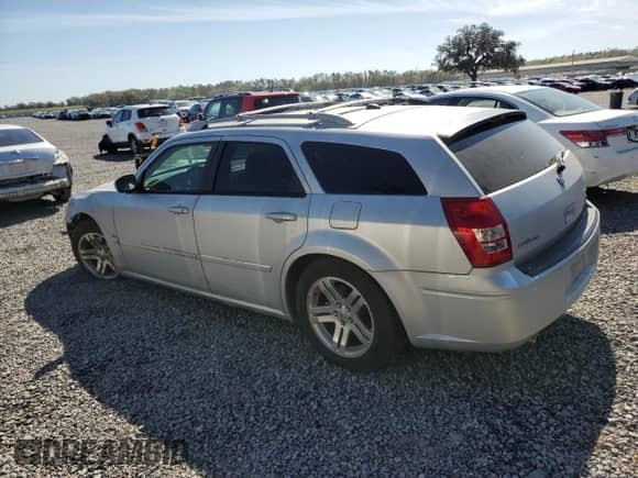 2005 Dodge Magnum RT с VIN 2D8GV58285H636754, выставлен на аукционе Copart как лот 47697955 с пробегом 150 660 миль миль и Списание • Salvage title. История ставок и продаж доступна на DreamBid. Изображение 2.