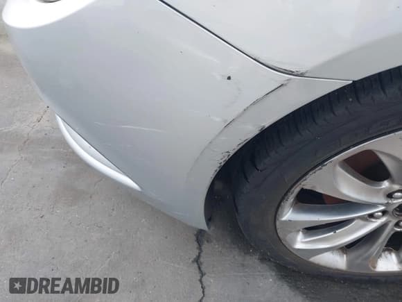 ✅ 2011 Hyundai Sonata Limited • VIN: 5NPEC4AB9BH162218 • Lot: 43682255. Listed on IAAI with 198,955 mi. Free auction sales archive from the USA and detailed vehicle history report at DreamBid. Image 12.