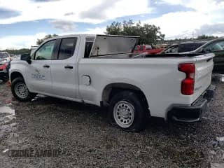 ✅ 2019 Chevrolet Silverado 1500 Work Truck • VIN: 1GCRWAEH0KZ370440 • Lot: 69689874. Wystawiony na Copart z przebiegiem 71 551 mil. Bezpłatny archiwum sprzedaży aukcyjnych z USA i szczegółowy raport historii pojazdu na DreamBid. Zdjęcie 2.