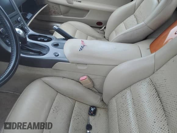 2007 Chevrolet Corvette with VIN 1G1YY36U575104576, listed as a Copart auction lot 76487134 with Not provided miles and Salvage title. Bid and sale history available at DreamBid. Image 8.