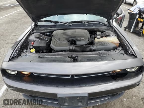 ✅ 2019 Dodge Challenger SXT • VIN: 2C3CDZAGXKH750865 • Lot: 45510743. Wystawiony na Copart z przebiegiem 49 963 mil. Bezpłatny archiwum sprzedaży aukcyjnych z USA i szczegółowy raport historii pojazdu na DreamBid. Zdjęcie 12.