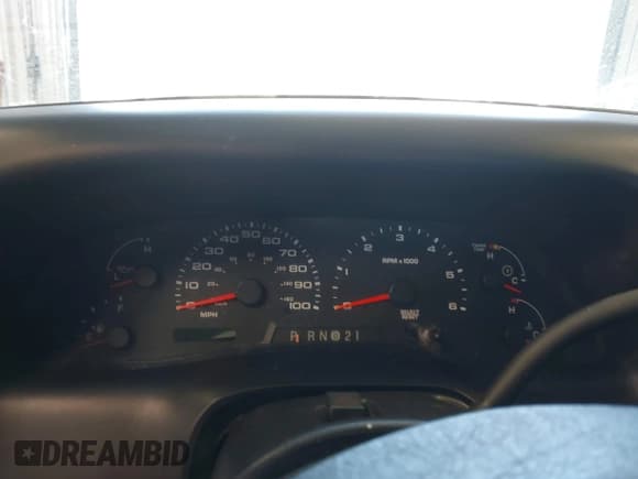 ✅ 2004 Ford F-250 XL • VIN: 1FTNX21L34EA33587 • Lot: 42839511. Listed on IAAI with Not provided. Free auction sales archive from the USA and detailed vehicle history report at DreamBid. Image 7.