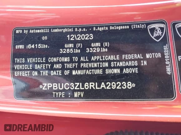 ✅ 2024 Lamborghini Urus Performante • VIN: ZPBUC3ZL6RLA29238 • Lot: 41966435. Listed on IAAI with 6,927 mi. Free auction sales archive from the USA and detailed vehicle history report at DreamBid. Image 9.