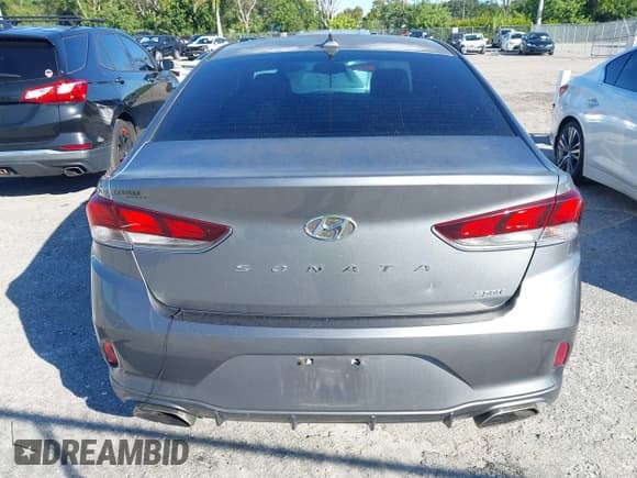 ✅ 2018 Hyundai Sonata SEL • VIN: 5NPE34AF2JH646331 • Lot: 43595444. Listed on IAAI with 89,363 mi. Free auction sales archive from the USA and detailed vehicle history report at DreamBid. Image 17.