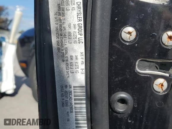 2010 Dodge Challenger SE z VIN 2B3CJ4DV1AH296636, wystawiony jako Copart lot #85839365 z przebiegiem 148 202 mil mil oraz Czysty tytuł • Clean title. Historia ofert i sprzedaży dostępna na DreamBid. Obrazek 12.