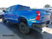 ✅ 2022 Chevrolet Silverado 1500 LT Trail Boss • VIN: 3GCPDFEK7NG605247 • Lot: 43423216. Listed on IAAI with 53,615 mi. Free auction sales archive from the USA and detailed vehicle history report at DreamBid. Image 3.