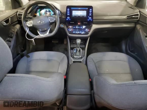 2020 Hyundai Ioniq SEL z VIN KMHC85LC7LU207471, wystawiony jako Copart lot #77454154 z przebiegiem 62 476 mil mil oraz Szkoda całkowita • Salvage title. Historia ofert i sprzedaży dostępna na DreamBid. Obrazek 8.