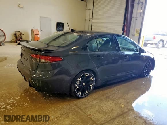 ✅ 2025 Toyota Corolla FX • VIN: 5YFB4MCE6SP219131 • Лот: 67570445. Опубликован ранее на Copart с пробегом 23 511 миль. Бесплатный доступ к архиву аукционных продаж из США и подробный отчёт об истории автомобиля на DreamBid. Изображение 3.