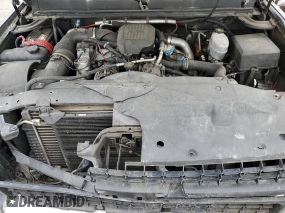 ✅ 2009 Chevrolet Silverado 1500 • VIN: 1GCHC63619F136158 • Лот: 60562725. Опубликован ранее на Copart с пробегом Не указан. Бесплатный доступ к архиву аукционных продаж из США и подробный отчёт об истории автомобиля на DreamBid. Изображение 11.