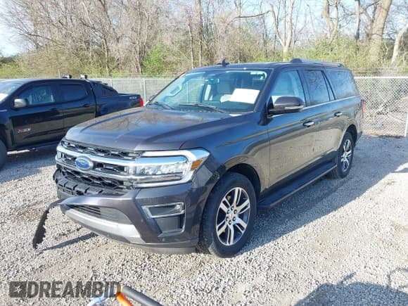 ✅ 2023 Ford Expedition Max Limited • VIN: 1FMJK1K83PEA16550 • Lot: 41971481. Wystawiony na IAAI z przebiegiem 33 912 mil. Bezpłatny archiwum sprzedaży aukcyjnych z USA i szczegółowy raport historii pojazdu na DreamBid. Zdjęcie 2.