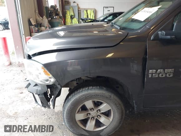 ✅ 2018 Ram 1500 Express • VIN: 1C6RR7KG9JS222226 • Лот: 43515495. Опубликован ранее на IAAI с пробегом 122 160 миль. Бесплатный доступ к архиву аукционных продаж из США и подробный отчёт об истории автомобиля на DreamBid. Изображение 6.