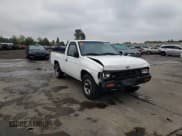 ✅ 1993 Nissan Frontier • VIN: 1N6SD11S9PC352714 • Lot: 82547445. Wystawiony na Copart z przebiegiem 235 497 mil. Bezpłatny archiwum sprzedaży aukcyjnych z USA i szczegółowy raport historii pojazdu na DreamBid. Zdjęcie 13.