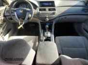 ✅ 2009 Honda Accord LX-P • VIN: 1HGCP26479A173618 • Lot: 52258705. Listed on Copart with 172,880 mi. Free auction sales archive from the USA and detailed vehicle history report at DreamBid. Image 8.