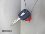 ✅ 1999 Lincoln Town Car Executive • VIN: 1LNHM81W2XY708640 • Lot: 43749713. Wystawiony na IAAI z przebiegiem 156 901 mil. Bezpłatny archiwum sprzedaży aukcyjnych z USA i szczegółowy raport historii pojazdu na DreamBid. Zdjęcie 11.