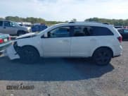 ✅ 2019 Dodge Journey Crossroad • VIN: 3C4PDCGG9KT810062 • Лот: 43372971. Опубликован ранее на IAAI с пробегом Не указан. Бесплатный доступ к архиву аукционных продаж из США и подробный отчёт об истории автомобиля на DreamBid. Изображение 14.