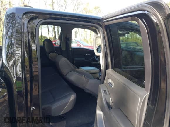 2024 Nissan Frontier SV with VIN 1N6ED1EK1RN607600, listed as a IAAI auction lot 42005252 with 25,544 mi miles and . Bid and sale history available at DreamBid. Image 8.