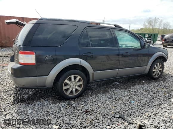 ✅ 2009 Ford Taurus X SEL • VIN: 1FMDK02W29GA03382 • Лот: 92851615. Опубликован ранее на Copart с пробегом 254 549 миль. Бесплатный доступ к архиву аукционных продаж из США и подробный отчёт об истории автомобиля на DreamBid. Изображение 3.