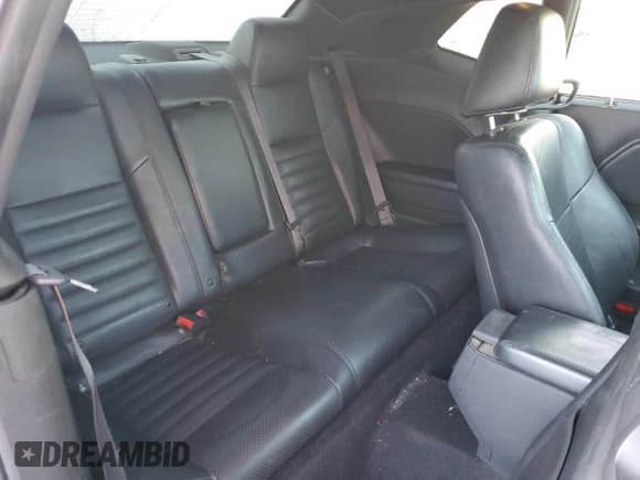 ✅ 2013 Dodge Challenger R/T Classic • VIN: 2C3CDYBTXDH535222 • Lot: 87067604. Wystawiony na Copart z przebiegiem 202 572 mil. Bezpłatny archiwum sprzedaży aukcyjnych z USA i szczegółowy raport historii pojazdu na DreamBid. Zdjęcie 10.