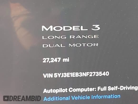 ✅ 2022 Tesla Model 3 Long Range • VIN: 5YJ3E1EB3NF273540 • Lot: 41978069. Wystawiony na IAAI z przebiegiem 27 247 mil. Bezpłatny archiwum sprzedaży aukcyjnych z USA i szczegółowy raport historii pojazdu na DreamBid. Zdjęcie 16.