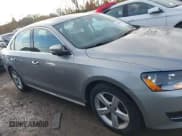 ✅ 2013 Volkswagen Passat SE • VIN: 1VWBP7A33DC130314 • Lot: 43489703. Wystawiony na IAAI z przebiegiem 113 324 mil. Bezpłatny archiwum sprzedaży aukcyjnych z USA i szczegółowy raport historii pojazdu na DreamBid. Zdjęcie 13.