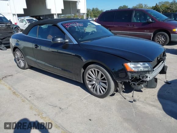✅ 2011 Audi A5 Premium Plus • VIN: WAULFAFH8BN005156 • Lot: 41292798. Listed on IAAI with 106,215 mi. Free auction sales archive from the USA and detailed vehicle history report at DreamBid. Image 1.