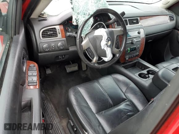 ✅ 2011 Chevrolet Silverado 1500 LTZ • VIN: 1GCRKTE30BZ404811 • Lot: 73929264. Listed on Copart with 217,013 mi. Free auction sales archive from the USA and detailed vehicle history report at DreamBid. Image 8.