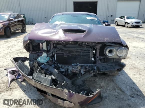 ✅ 2021 Dodge Challenger R/T • VIN: 2C3CDZBT5MH567811 • Lot: 71942684. Wystawiony na Copart z przebiegiem 57 060 mil. Bezpłatny archiwum sprzedaży aukcyjnych z USA i szczegółowy raport historii pojazdu na DreamBid. Zdjęcie 5.