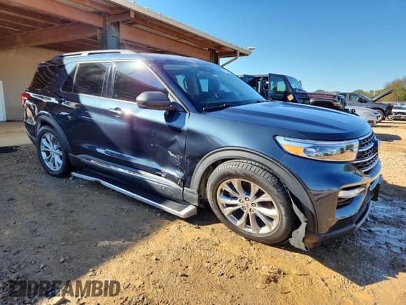 ✅ 2022 Ford Explorer XLT • VIN: 1FMSK7DH2NGC31861 • Lot: 91299715. Wystawiony na Copart z przebiegiem 55 250 mil. Bezpłatny archiwum sprzedaży aukcyjnych z USA i szczegółowy raport historii pojazdu na DreamBid. Zdjęcie 4.