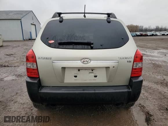 2007 Hyundai Tucson SE z VIN KM8JN12D47U587233, wystawiony jako Copart lot #84651284 z przebiegiem 187 310 mil mil oraz Szkoda całkowita • Salvage title. Historia ofert i sprzedaży dostępna na DreamBid. Obrazek 6.