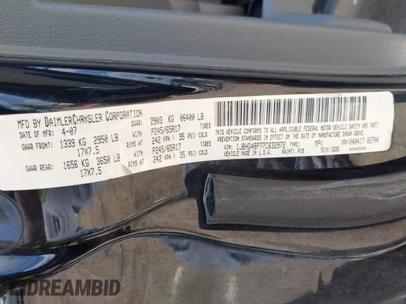 ✅ 2007 Jeep Commander Sport • VIN: 1J8HG48P77C632972 • Lot: 43004736. Listed on IAAI with 201,495 mi. Free auction sales archive from the USA and detailed vehicle history report at DreamBid. Image 9.