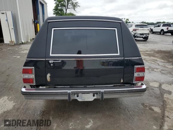 ✅ 1988 Buick LeSabre • VIN: 4GLDB90Y8JA408715 • Lot: 59582875. Listed on Copart with 498,136 mi. Free auction sales archive from the USA and detailed vehicle history report at DreamBid. Image 6.