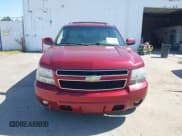 ✅ 2010 Chevrolet Suburban LT • VIN: 1GNUKJE33AR134610 • Lot: 43041388. Listed on IAAI with 287,174 mi. Free auction sales archive from the USA and detailed vehicle history report at DreamBid. Image 12.