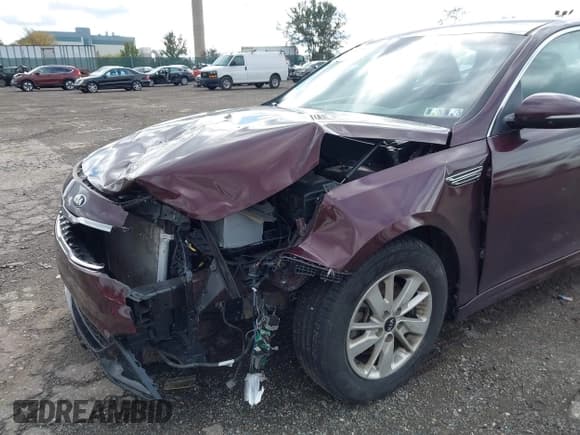 ✅ 2019 Kia Optima LX • VIN: 5XXGT4L35KG281278 • Лот: 43584008. Опубликован ранее на IAAI с пробегом 147 097 миль. Бесплатный доступ к архиву аукционных продаж из США и подробный отчёт об истории автомобиля на DreamBid. Изображение 6.